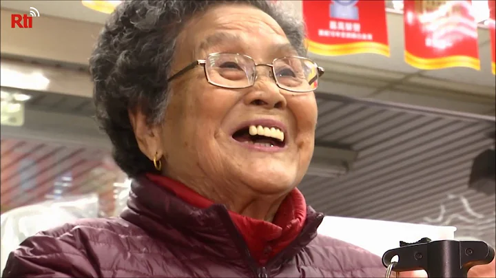92 year old grandma breaks world record in cup stacking | Taiwan News | RTI