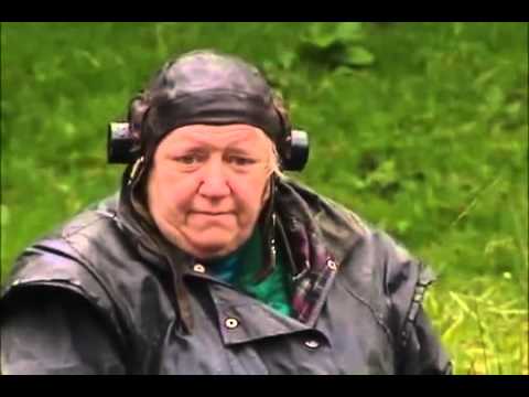 Two Fat Ladies S04E03 Timber!