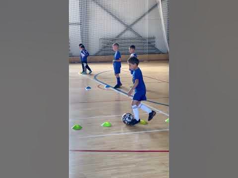 Тренировка по футболу - YouTube