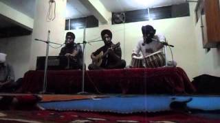 Miniatura de vídeo de "Waheguru Simran ( guitar acoustic )"