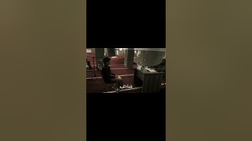 وأنزلنا من السماء ماء بقدر فأسكناه في الأرض وإنا على ذهاب به لقادرون - سورة المؤمنون