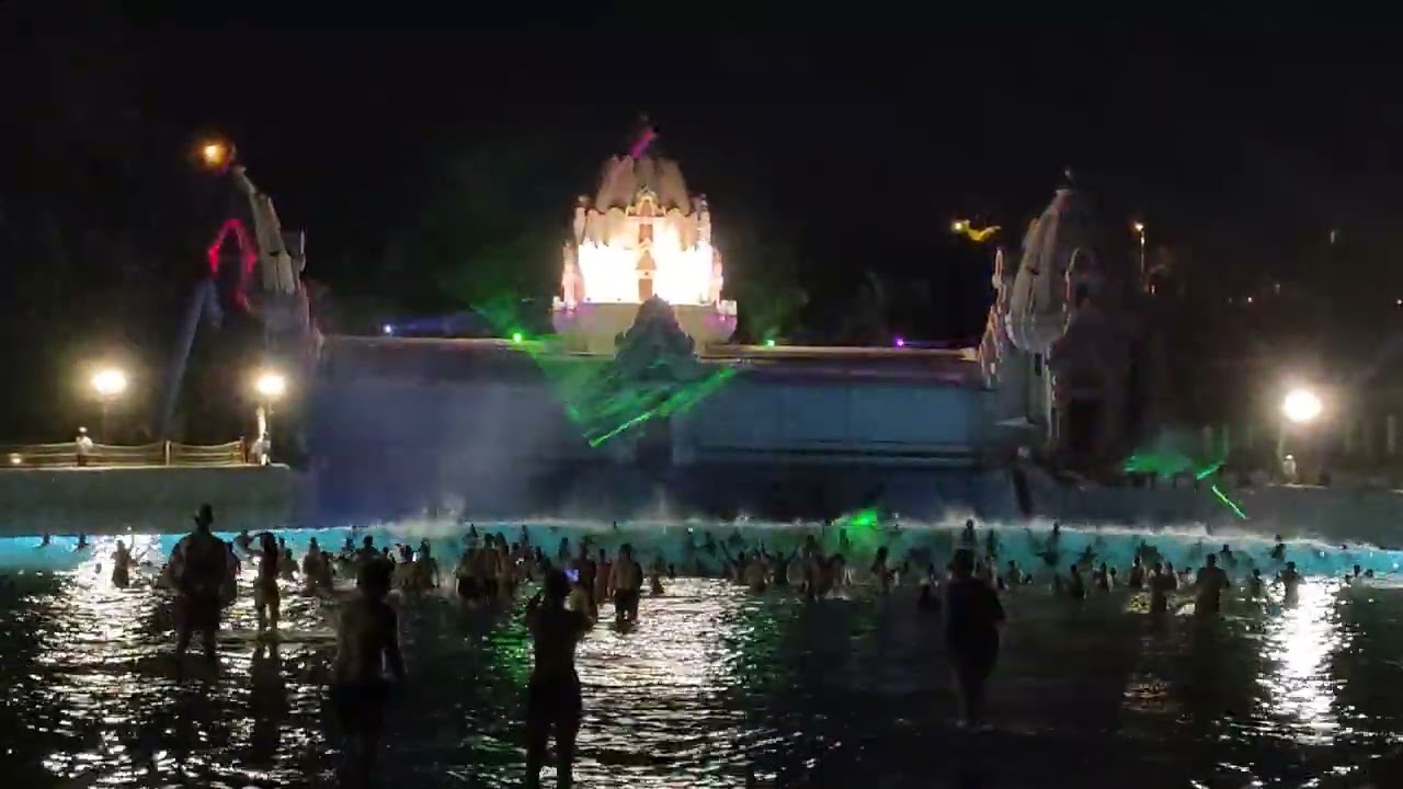 Siam park by night. 