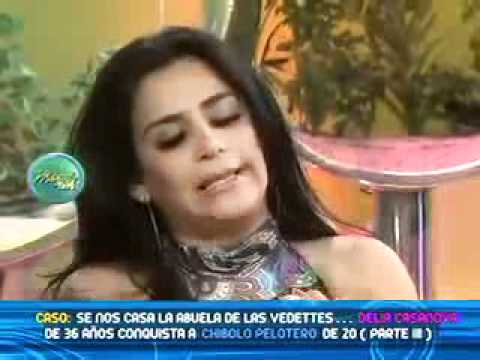 Delia Casanova junto a su esposo en el set de MagalyTeVe