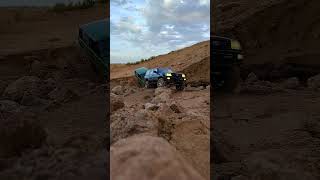 Landcruiser Lc100 vs Desert road