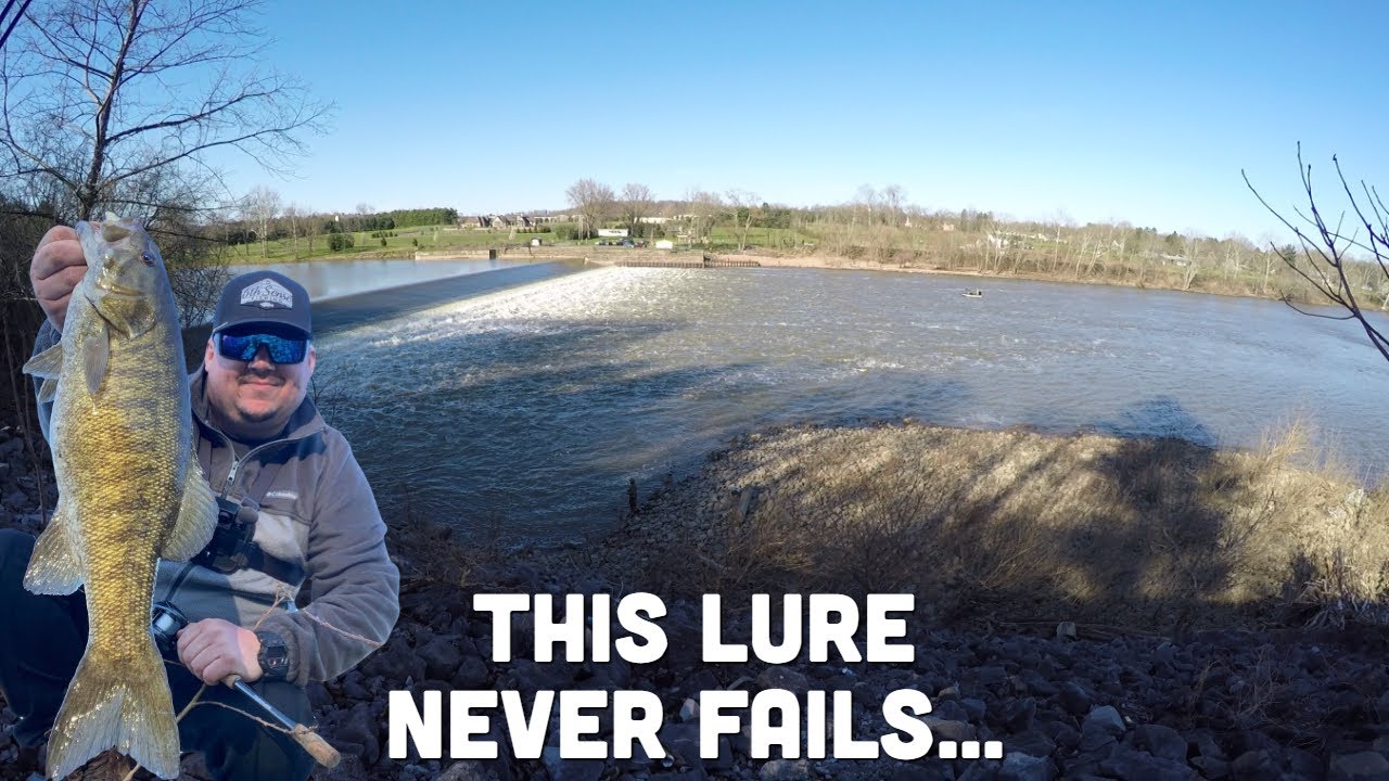 Fishing a Dirty Cold River in Ohio!