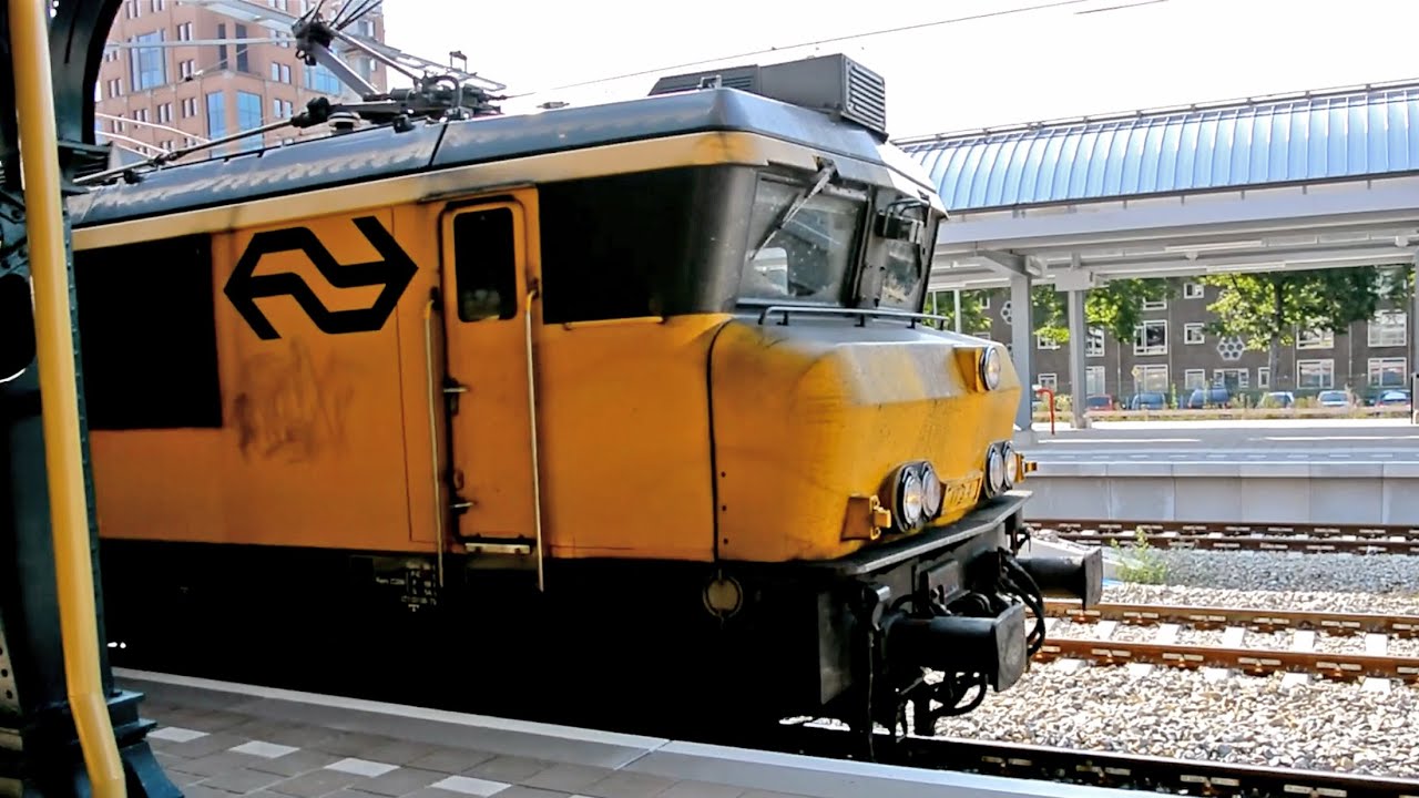 NS 1734 ICRm+BDs en Videoschouwtrein op station Den Bosch