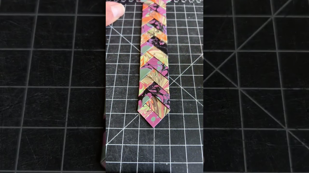 Handmade bookmarks with marbled paper for summer reading! 