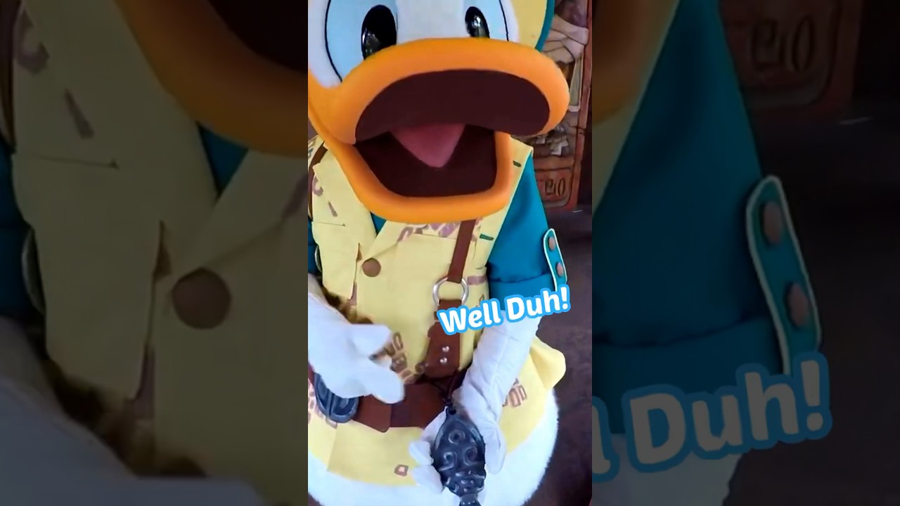 I made a fish. 🐟 #donaldduck #disneyland #tdr #painting #crafts #tokyodisney #citadelpaints