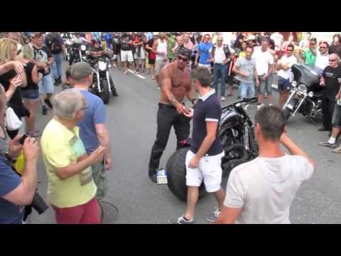 How To Crash Like A Boss Shirtless Harley Guy Falls Off Bike