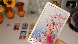 SUA VIDA AMOROSA EM 11 CARTAS VOU FALAR TUDO! #tarot #amor #viral 