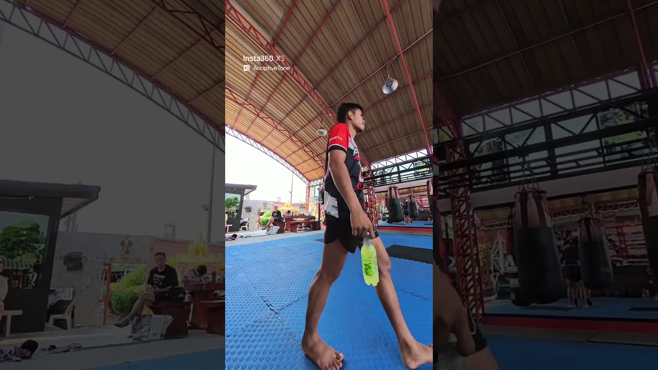 Over 50 Muay Thai: 9 February 2026.  Round 4 with Kru Dream at Kiatsongrit Muay Thai gym.