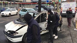 Royal de Luxe à Nantes : la voiture de Mémé Rodéo incendiée quartier Bellevue
