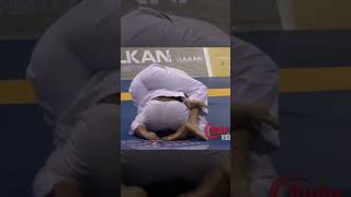 Roger Gracies Most Deadly Move from Closed Guard