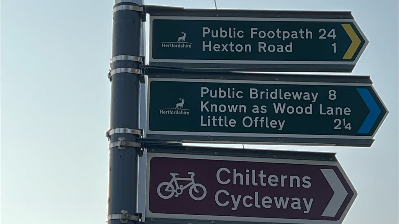 A walk from Pirton to Pegsdon via Deacon Hill ( on the Herts/Beds