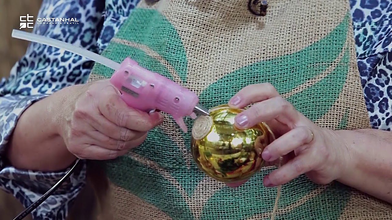 Guirlanda de Natal com juta - Del Carmen Vilar