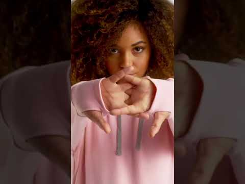 Custom woman hoodie video