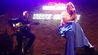 Video thumbnail of "Tate McRae - exes acoustic live at Youtube Music Nights in Lafayette London"