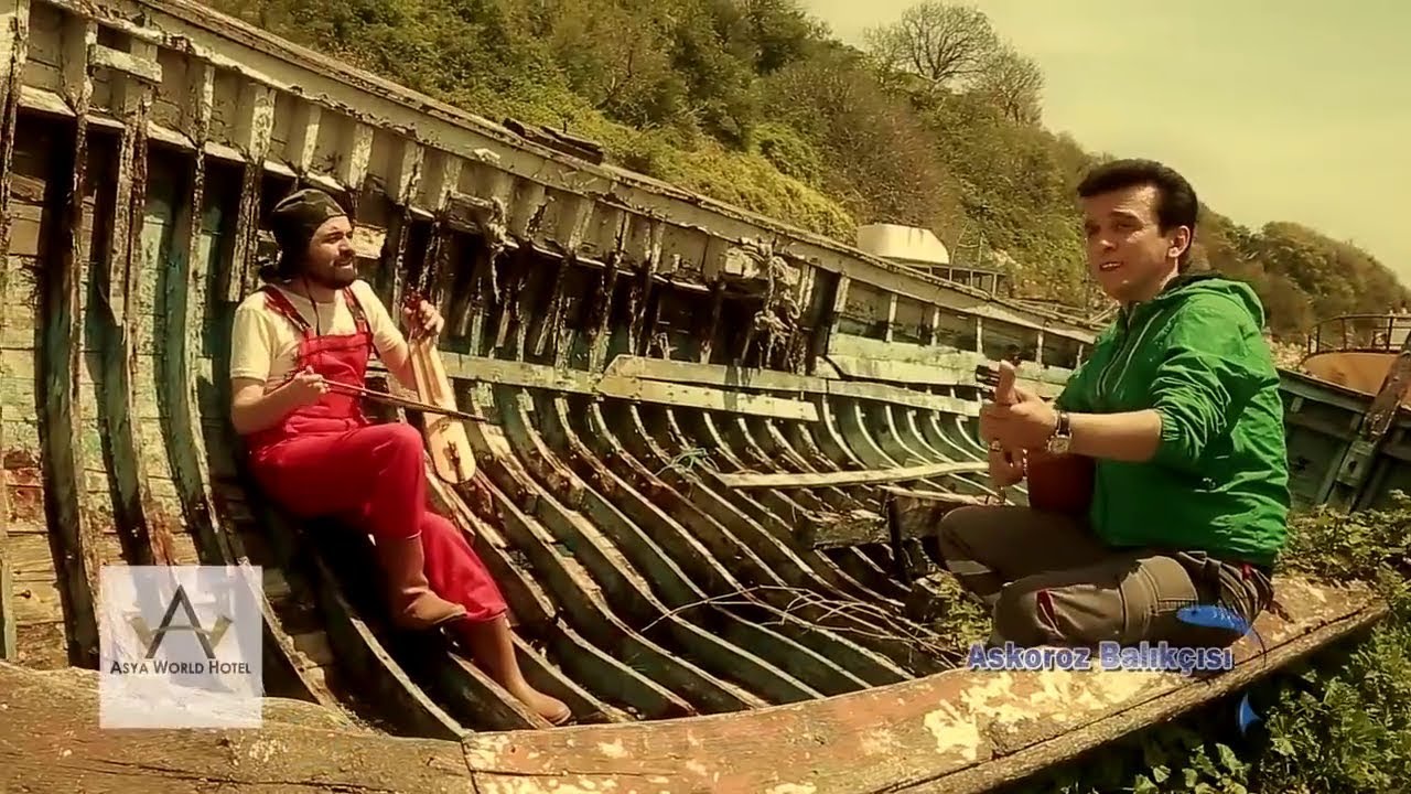 YouTube에서 Şevki Çalık Ft. Apolas Lermi - Ay Vurur Pencereye (Official Video) 보기 YouTube에서 Şevki Çalık Ft. Apolas Lermi - Ay Vurur Pencereye (Official Video) 보기