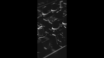 Warzooi Soundsystem - Radze Acid vs tekno Never ending rave live