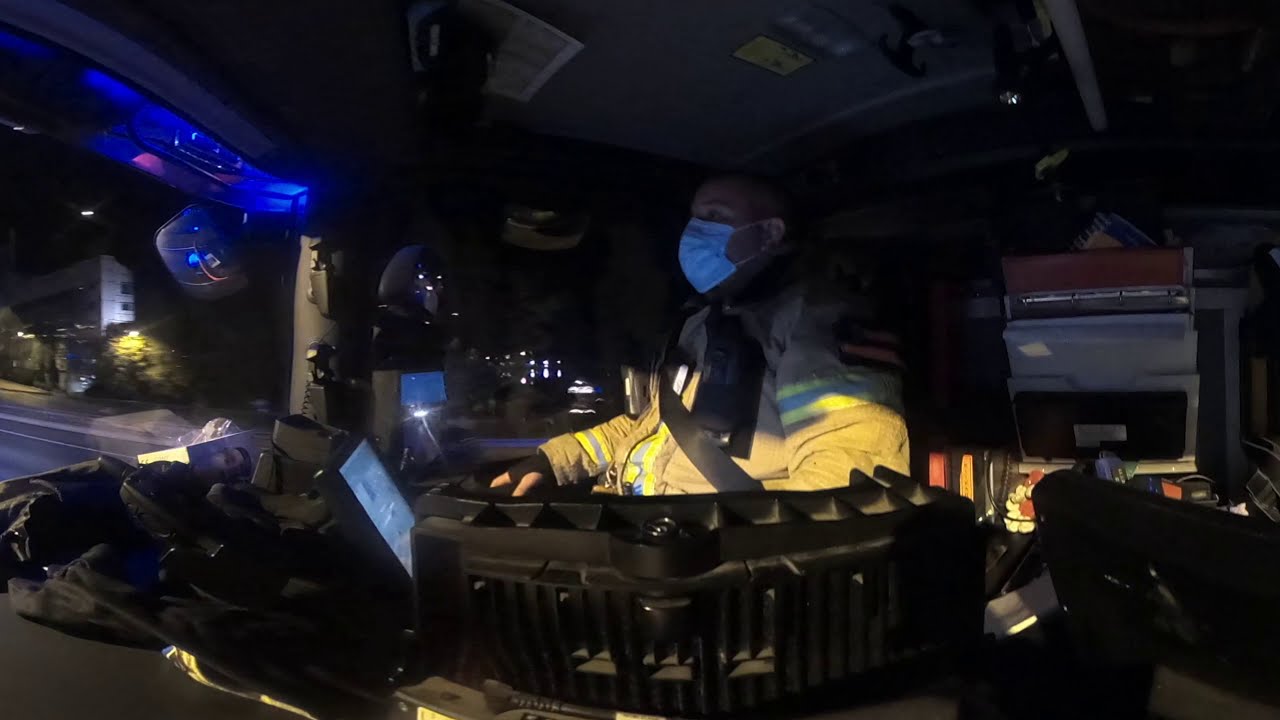 360° videolla pääset raskaan pelastusyksikön kyytiin.