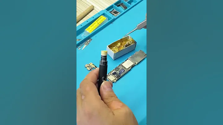 How to Quickly Detect Motherboard Short Circuit with the Rosin Dispenser #Shorts