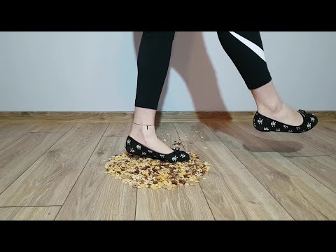 Crush breakfast cereals with my squll Ballet Flats #SOFIAARMAZZI