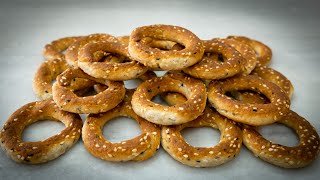 Traditional Antep Cookie in The Shape of a Bagel 