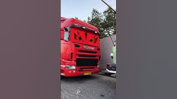 Benz vs Scania: Face to Face  🚛⚡🚛