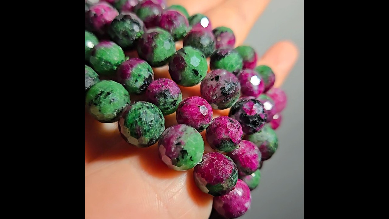 Faceted ruby zoisite bracelets with UV - JW79
