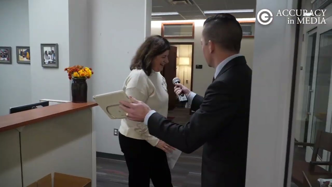 Администратор Университета штата Огайо признал, что учебное заведение по-прежнему продвигает прин...