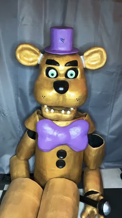 Here's a picture of my very first fnaf cosplay attempt from 2015, Nightmare  Fredbear : r/fivenightsatfreddys