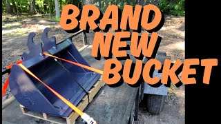 Buying a Grading Bucket for Mini Excavator
