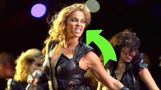 Top 10 Famous Singers Forgetting Lyrics On Stage - Compilation 😳