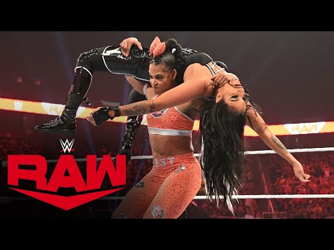 Bianca Belair vs. Sonya Deville – Raw Women’s Title Match: Raw, April 25, 2022