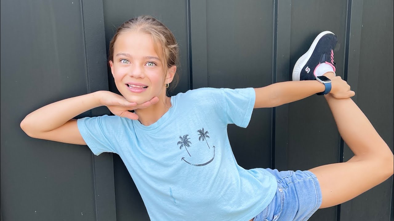 Sky shows us how to master the splits quickly