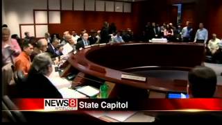 Committee votes to raise CT minimum wage by $1