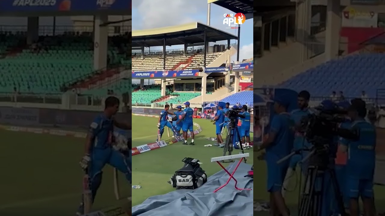 Vijayawada Sunshiners vs Royals of Rayalaseema, 2nd Match - Live | Ashwin Hebbar Standing Ovation