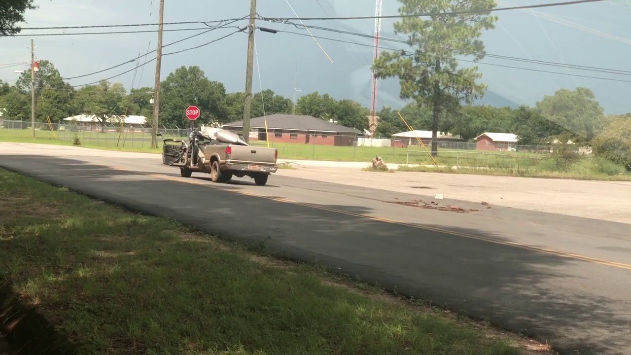 Man Drives Wrecked Car || ViralHog - YouTube