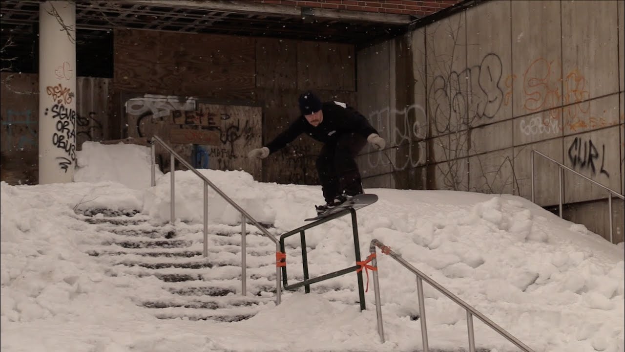 2015 womens burton snowboards Women's Feelgood Camber Snowboard The Yeasayer Flying V Youtube Daytona Helmets® D.O.T. & Choose helmet and size <br> (Helmet not included):Ovation Schooler – L/XL – Cover Only