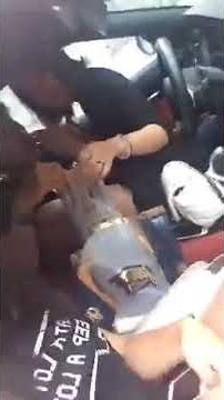 Hot karin novilda mesum di mobil