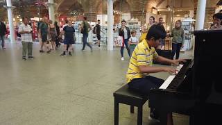 Michael Jackson Smooth Criminal Piano Cover Public Train Station Cole Lam chords