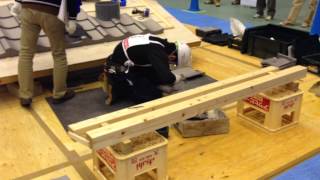 瓦を加工するための職人の道具 鏨 タガネ とは 住まいづくりサポーター屋根係の瓦ブログ