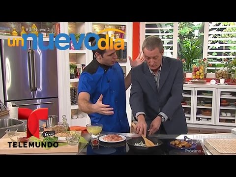 Receta de cocina: aprende a cocinar farro con pollo | Un Nuevo Día | Telemundo