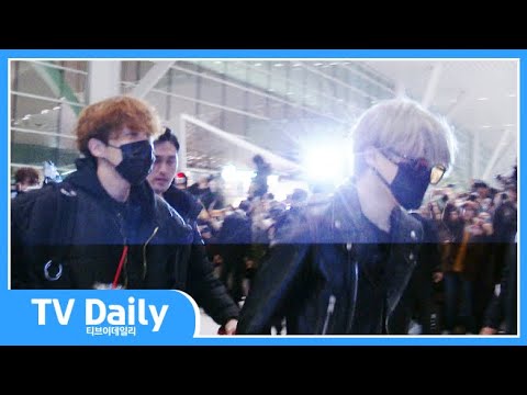 방탄소년단(BTS) &amp;#39;어두워도 괜찮아, 아미가 비춰줄게&amp;#39;