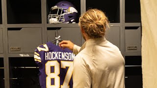 Minnesota Vikings Players React to The Vikings Classic Uniforms