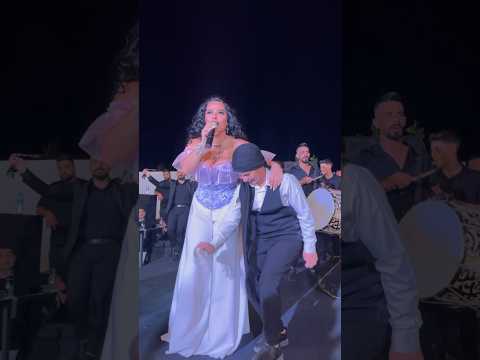 النجمة سارة زكريا تقتحم المسرح مع امير الدبكة يوسف دلباني Dabkat دبكة Dance دبكات رقص