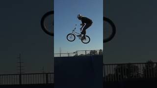 Always a fun skatepark BMX session when the picnic table comes out! #bmx #bmxlife