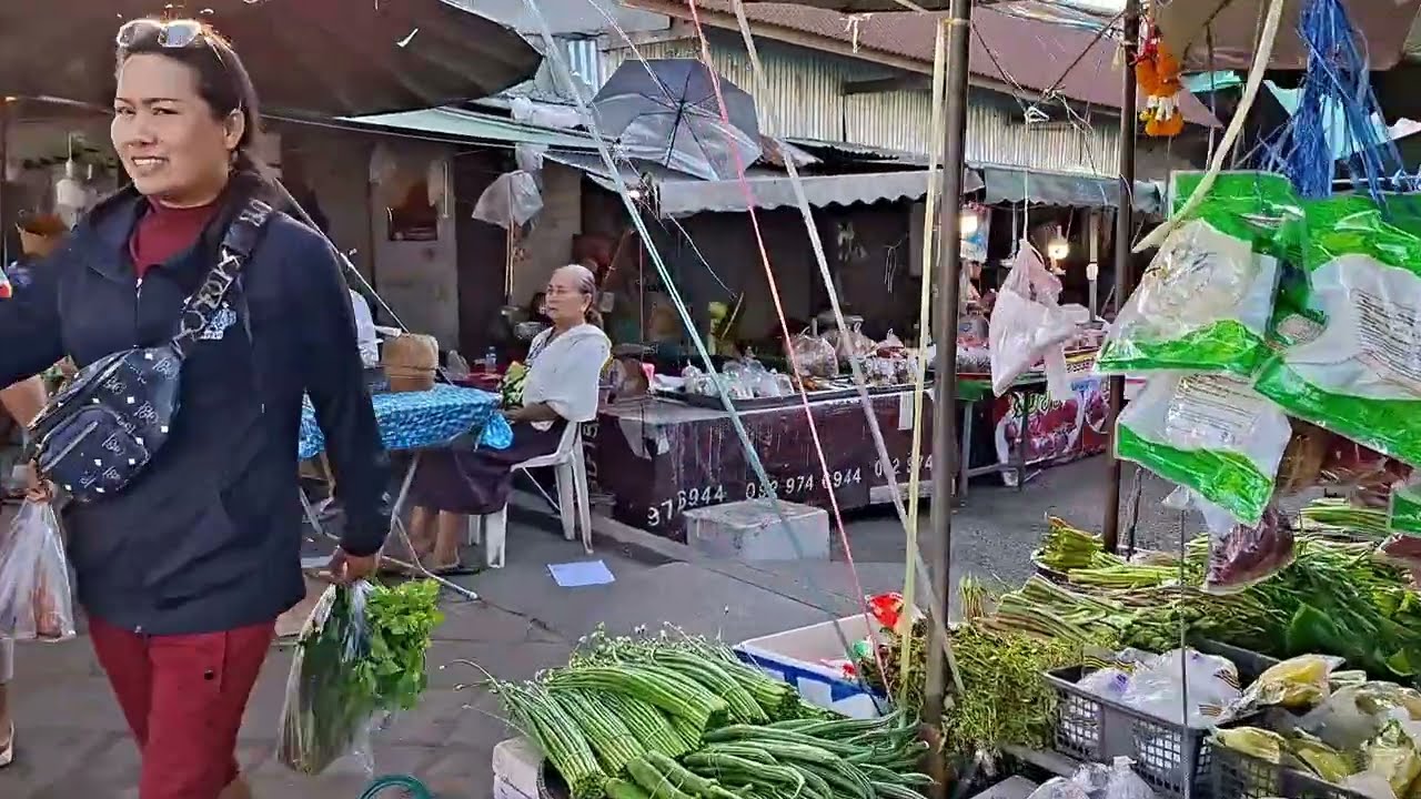 เที่ยวชมบรรยากาศช่วงเช้าๆที่ด่านช่องเม็ก สุดเขตแดนลาวไทยอากาศดีมากๆ