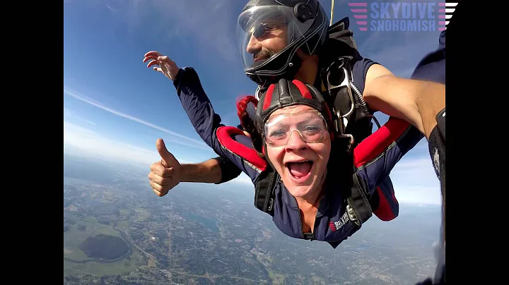 Jamie Pena's Tandem skydive!