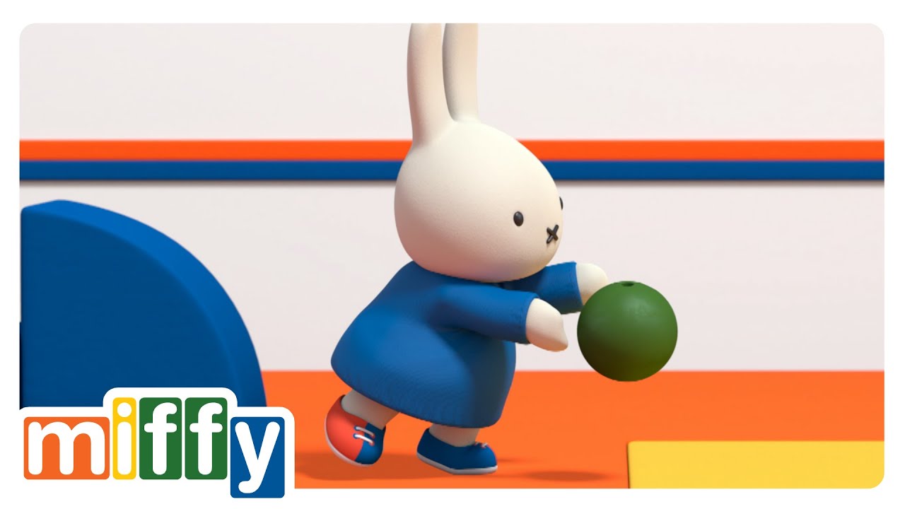 Miffy joue au bowling 🎳 | Miffy | Dessins Animés